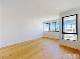 Oakleigh South - Photo 2