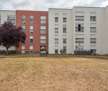 Appartement LA FLECHE T2 - Photo 2