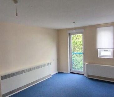 Thrawl Street – Flat 26 - Photo 5