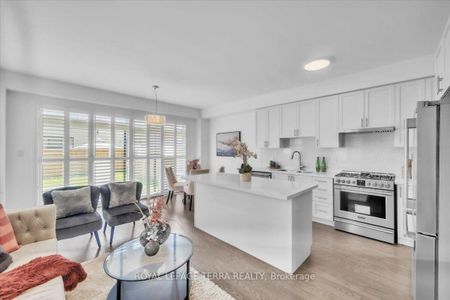 For Lease - 67 CRYDERMAN Lane, Clarington, Ontario - Photo 4