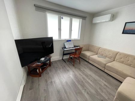 NEW WINDSOR, 4 BEDROOMS - Photo 4