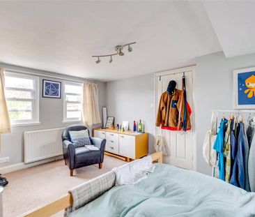 4 bedroom terraced house to rent - Photo 6