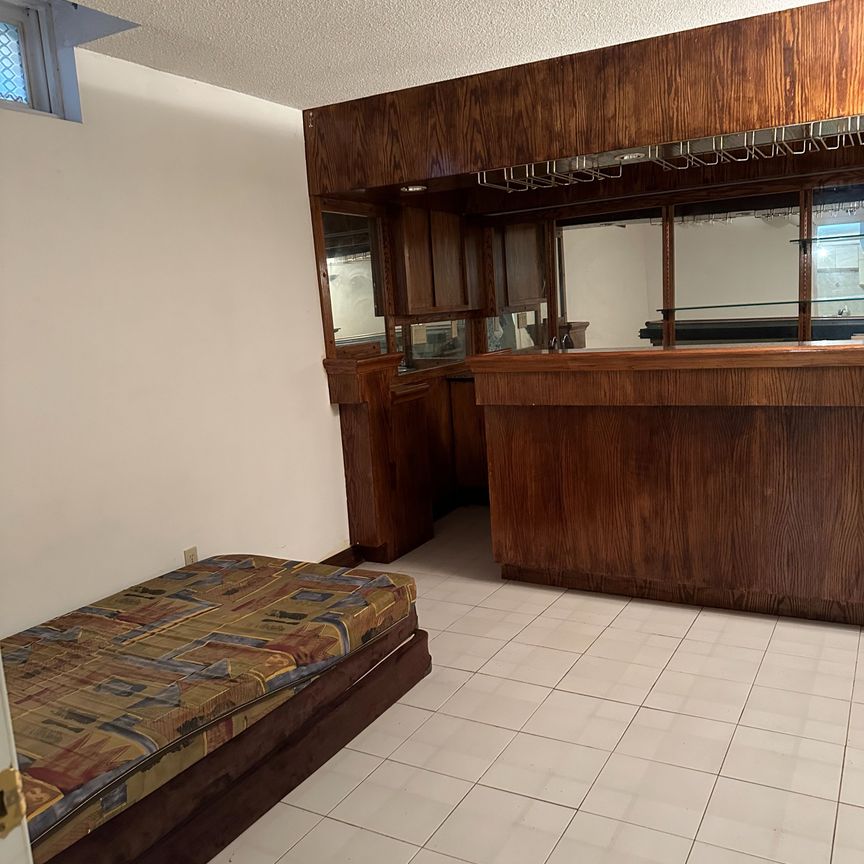 For Lease - 45 Granite Street, Vaughan, Ontario - Photo 1