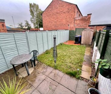 2 bedroom terraced house to rent - Photo 3