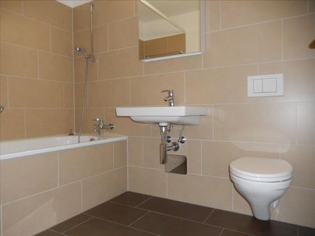 3.5 Zimmer, 109 m², 2. Stock - Photo 3