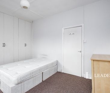 1 bedroom apartment to rent Dursley Road, Eastbourne, East Sussex, ... - Photo 3