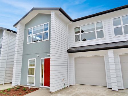 Stokes Valley - Photo 4