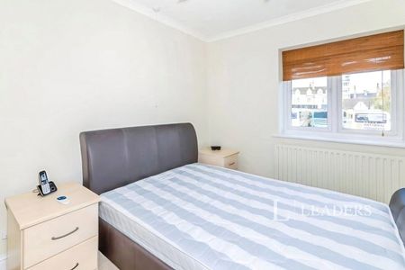 2 bedroom apartment to rent Warrenne Keep, Stamford, PE9 - Photo 3