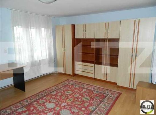 Apartament 1 camera, 42 mp, parcare, imobil de tip casa, zona UMF - Photo 1