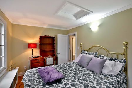 For Lease - 243 Shoreacres Road Unit# Cottage, Burlington, Ontario - Photo 5