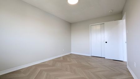 For Lease - 4051 Dunmow Crescent, Mississauga, Ontario - Photo 5