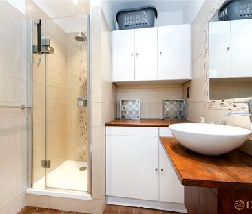 Sinclair Road, W14, London - Photo 6