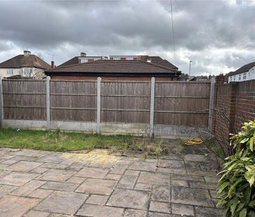 House share to rent - Photo 2