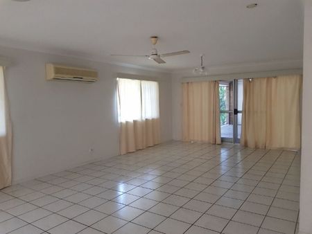 9 Alamein Street, Aitkenvale - Photo 4