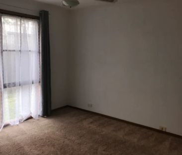 Great Family Home in a Convenient Location - Photo 4