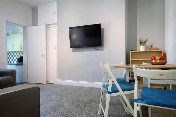 3 bedroom maisonette to rent - Photo 1