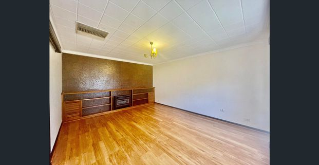 3 bedrooms home in the Heart of Paralowie - Photo 1