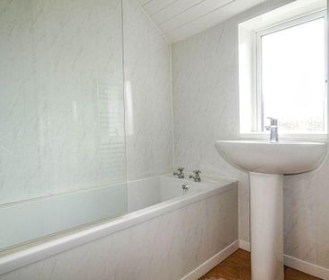 Mauds Terrace, Newbiggin-by-the-Sea, Northumberland, NE64 6AS - Photo 4