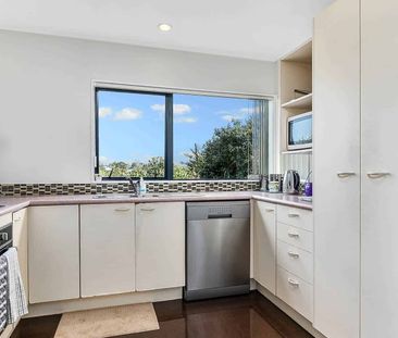 Light and Bright! - Photo 5