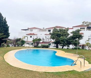 Alquiler de chalet adosado en Campo de Mijas - Photo 1