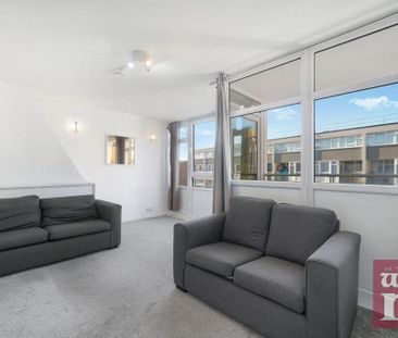 3 bedroom flat to rent - Photo 1