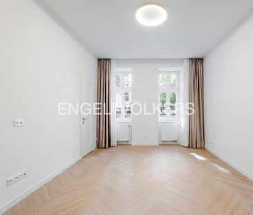 Pronájem bytu 3+kk 121 m2 - Fotografie 3