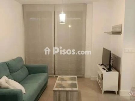 Piso en alquiler en Urbanización Santa Rosa-Generación del 27 - Photo 2
