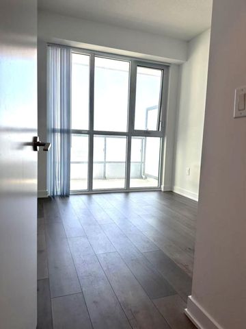 For Lease - 38 Honeycrisp Crescent Unit# 612, Vaughan, Ontario - Photo 2