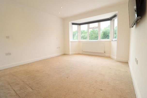 5 bedroom detached house to rent - Photo 1