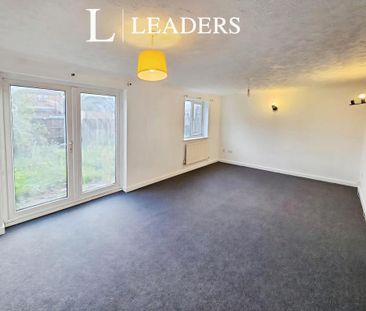 4 bedroom house to rent - Photo 1