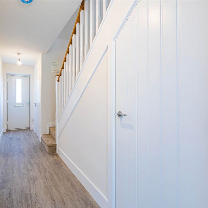4 bed Semi Detached House for rent - Photo 1