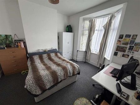 Pevensey Road, Brighton, BN2 - Photo 2