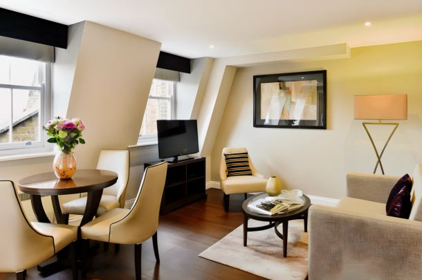 1 Bed Apartment - Photo 1