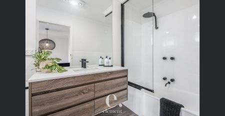 Modern Townhouse Living in the Heart of East Geelong - Photo 5