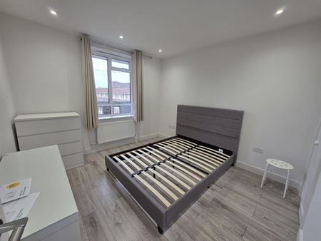 1 Bed Flat, Cameron House, NW8 - Photo 4