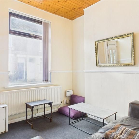 2 bedroom house to rent - Photo 1