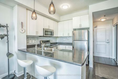 For Lease - 5317 Upper Middle Road Unit# 323, Burlington, Ontario - Photo 3