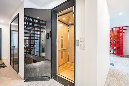 For Lease - 1 Friars Lane, Toronto, Ontario - Photo 5