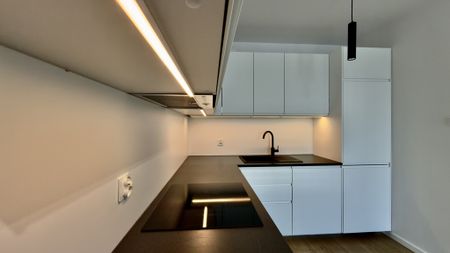 Pierwszy najem, widok na Wisłok z tarasu. - Zdjęcie 5