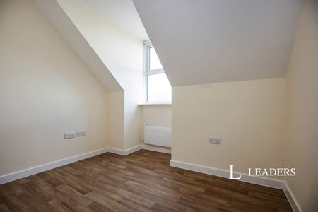2 bedroom apartment to rent St. Peters Gardens, Marefair, Northampton, Northamptonshire, NN1 - Photo 4