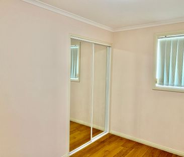 Young & Modern Duplex&excl; - Photo 2