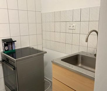 Souterrain Hobbyraum Appartment mit neuem Bad und Küche - Photo 2