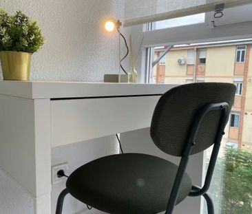 Calle de Rocafort, Madrid, Community of Madrid 28021 - Photo 3