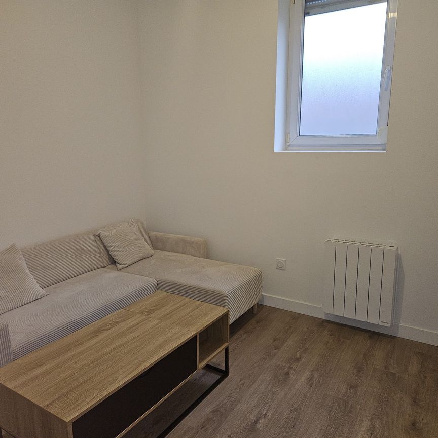 Location Appartement 2 pièces 32m² TAIN L HERMITAGE 26600 - Photo 1