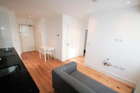 2 bedroom apartment to rent - Photo 2