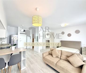 Garsoniera spatioasa, de lux, parcare, zona Vest Ploiesti - Photo 2