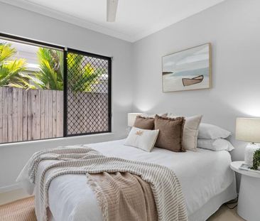 MODERN STYLED FAMILY HOME - Photo 2