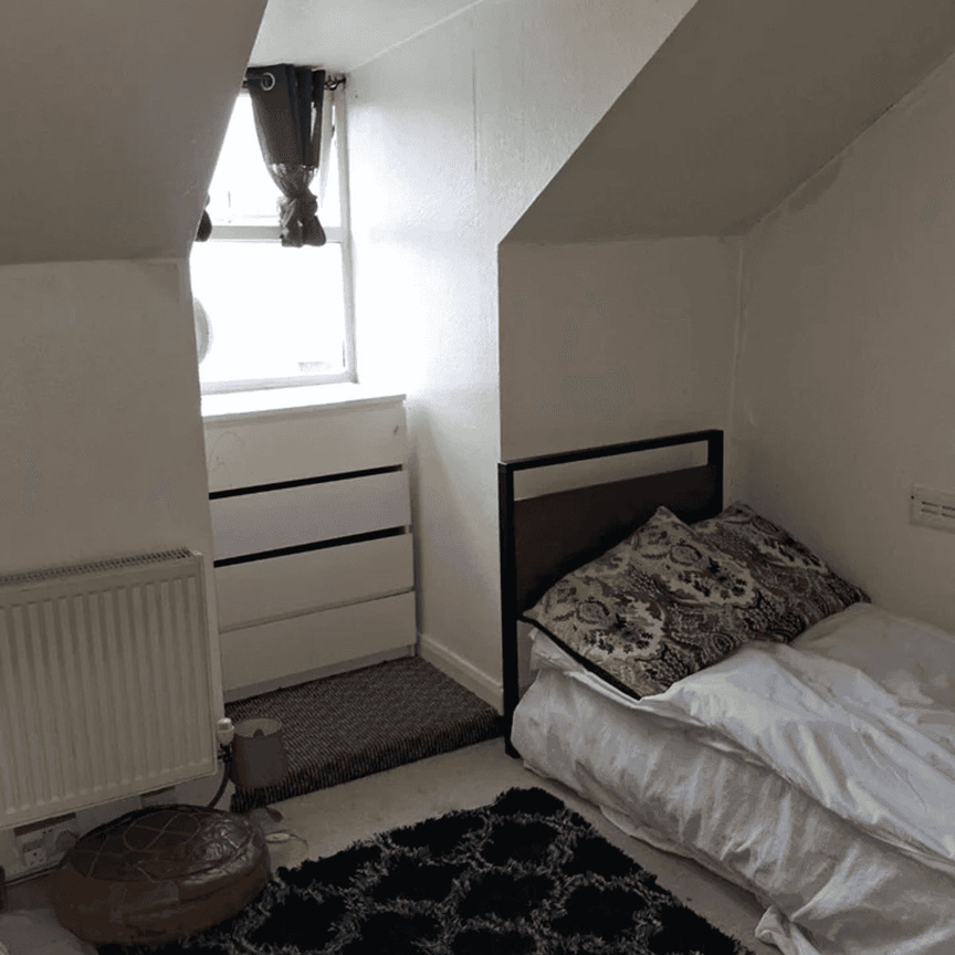 Fordwych Road, London, NW2 - Photo 1