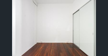 Fabulous Teneriffe Apartment – Modern Living Awaits! - Photo 3