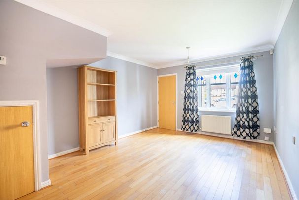 2 bedroom detached house to rent - Photo 1